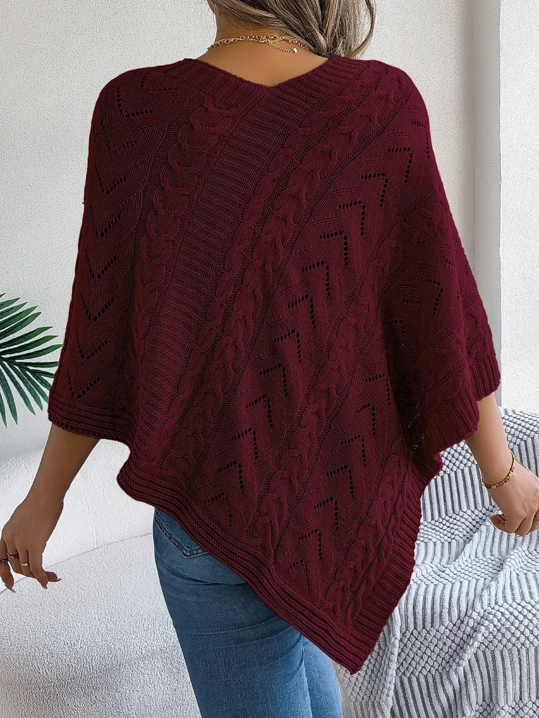 Izabela | Sweter Poncho Damski z Warkoczowym Splotem Oversize