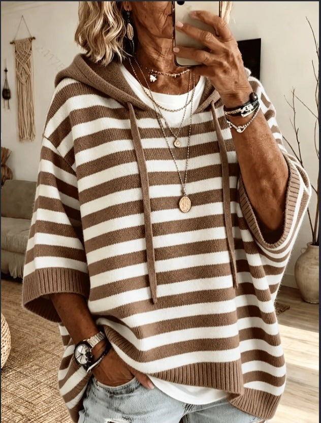 Joanna | Sweter Oversize Damski z Kapturem Poncho Dzianinowy