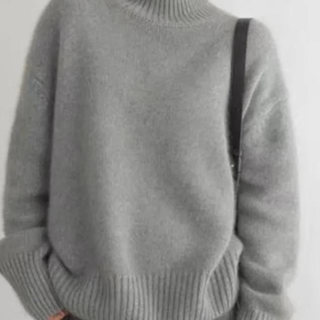 Monika | Sweter Kaszmirowy Oversize Damski Golf