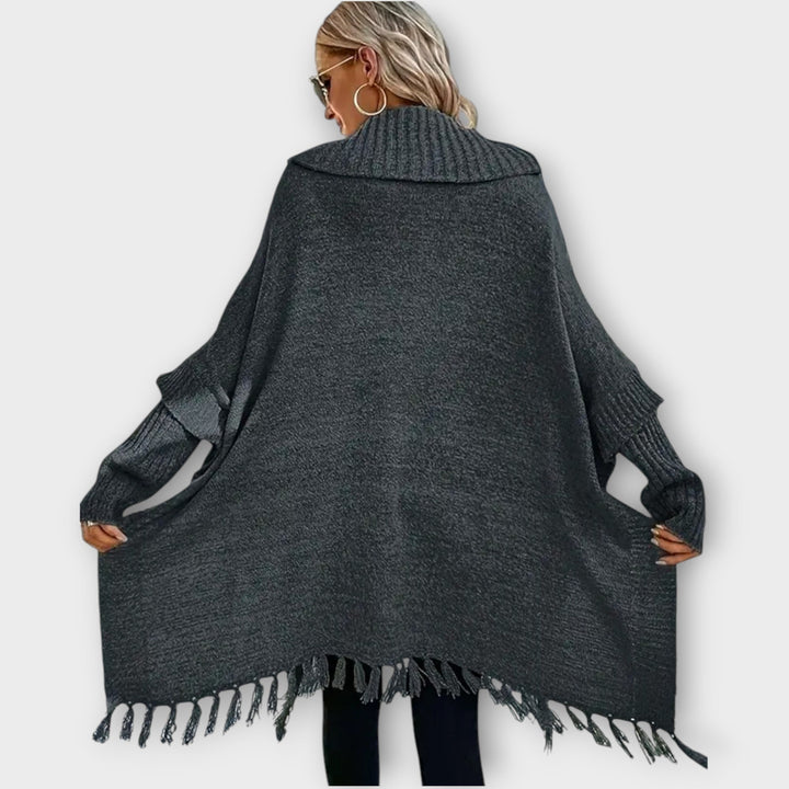 Roksana | Poncho z Dzianiny Damskie Oversize Wysoki Kołnierz Frędzle