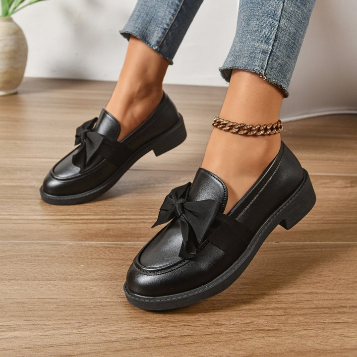 Wiktoria | Buty Oxford ze Skóry Lakierowanej Damskie z Kokardką