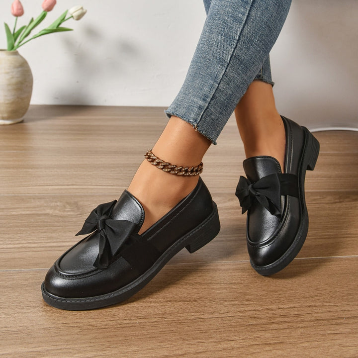 Wiktoria | Buty Oxford ze Skóry Lakierowanej Damskie z Kokardką
