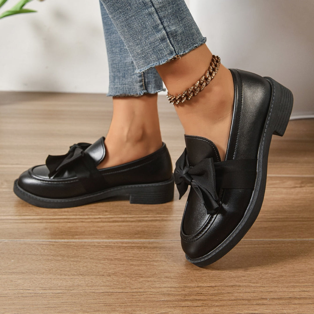 Wiktoria | Buty Oxford ze Skóry Lakierowanej Damskie z Kokardką